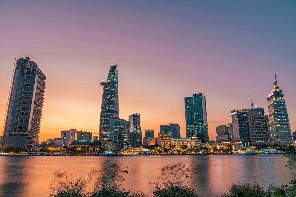 Tour Ninh Bình 2N1Đ: Tam Cốc, Cố Đô Hoa Lư & Vườn Chim Thung Nham