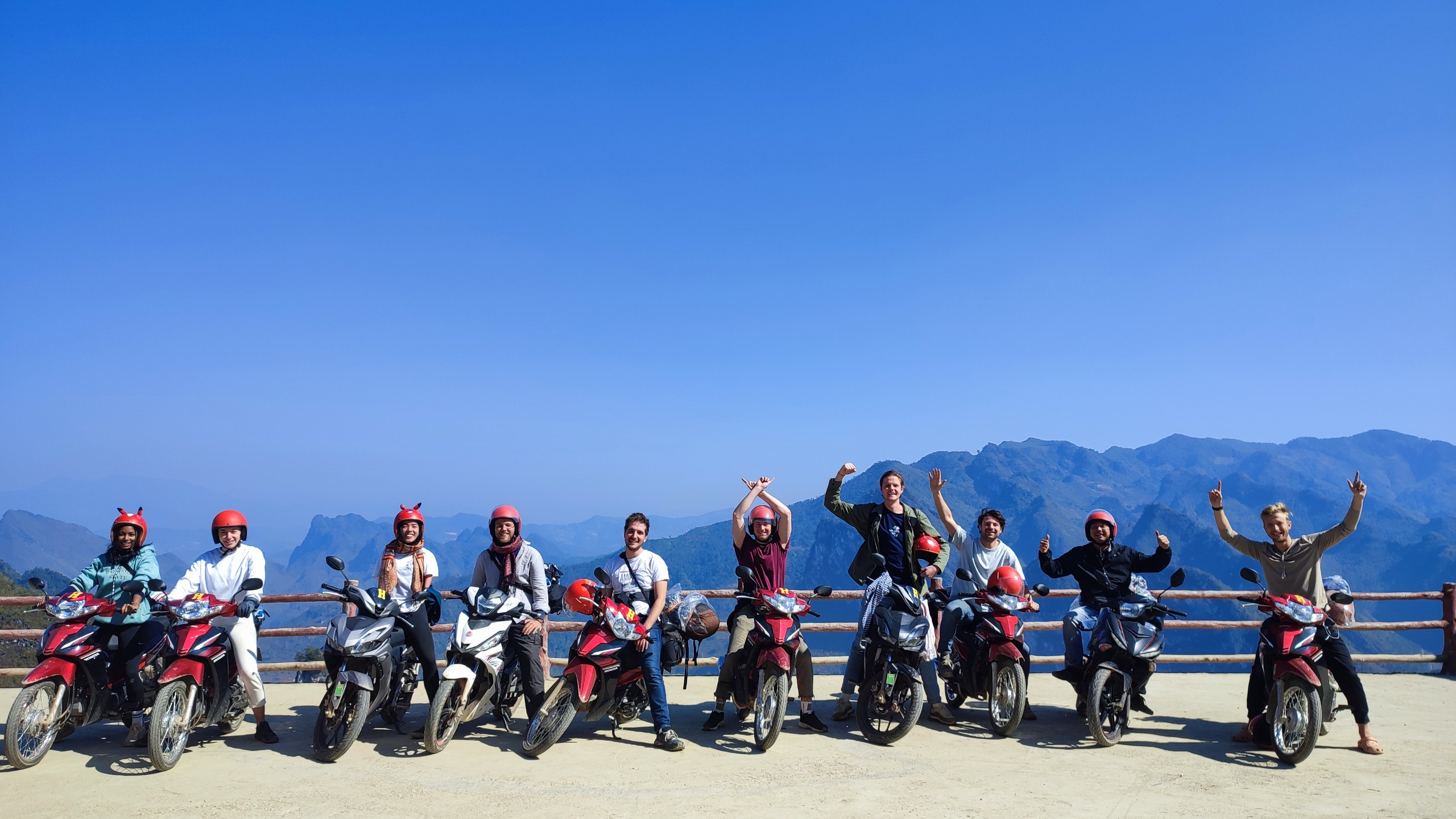 Tour Hà Giang Loop 5 Ngày 4 Đêm (Thám Hiểm Chuyên Sâu)